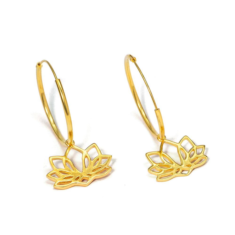 Zarte Lotus Kreolen vergoldet  von ETERNAL BLISS - Spiritueller Schmuck