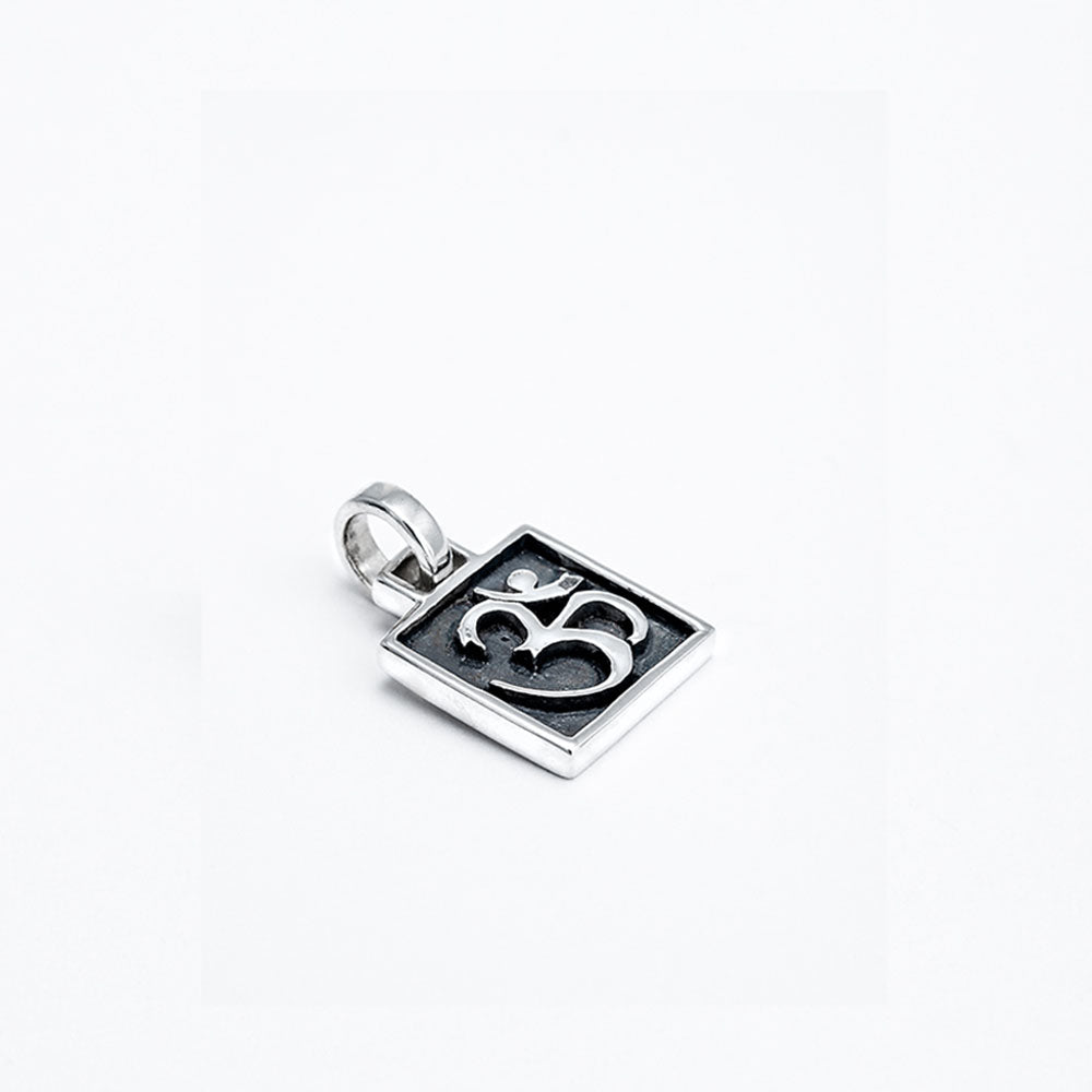 Silver pendant OM spiritual strength by ETERNAL BLISS - Spiritual Jewellery