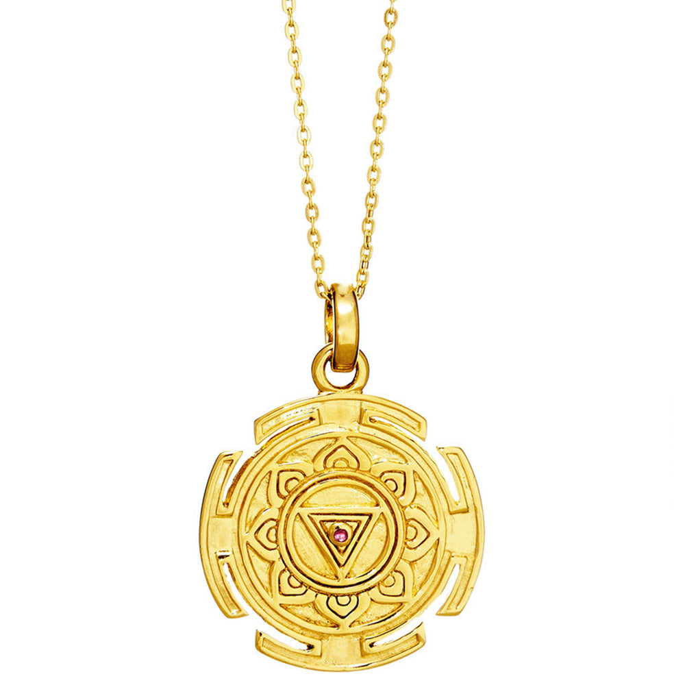 Kali Yantra Anhänger mit Rubin vergoldet mit Kette von ETERNAL BLISS - Spiritueller Schmuck