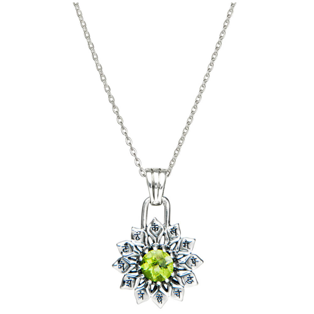 Heart chakra pendant with peridot silver