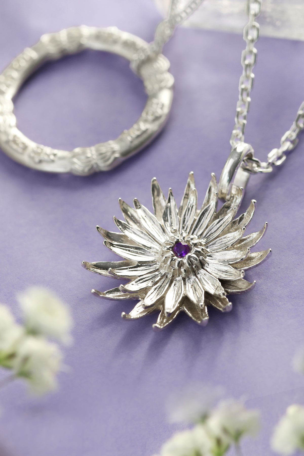 Spiritual jewelry: Healing flower jewelry and the Sat Nam mantra for Mother's Day: 10% discount on the entire collection