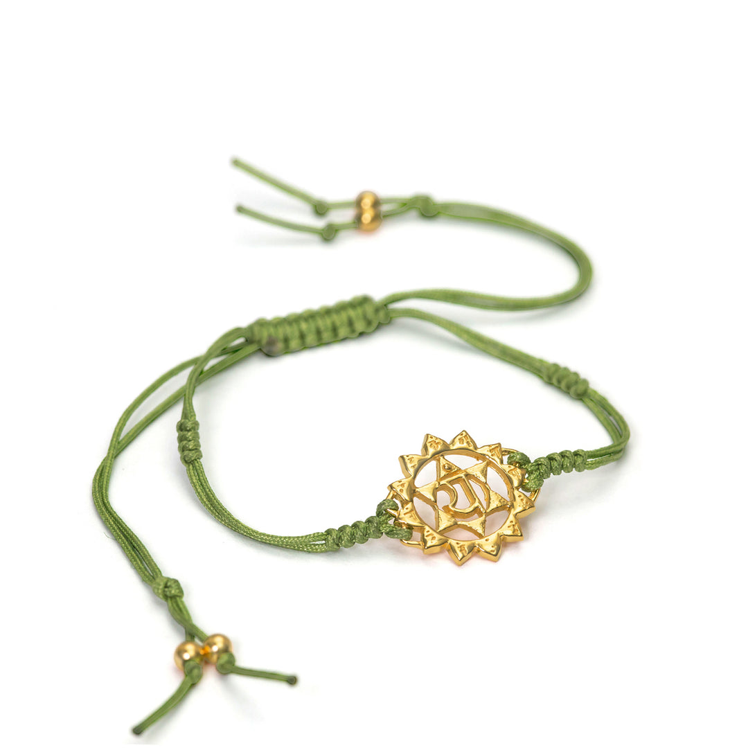 Anahata Chakra Armband vergoldet mit grünem Nylonband von ETERNAL BLISS - Spiritueller Schmuck