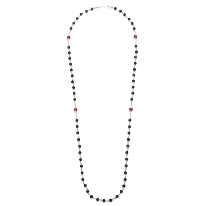 Gesamtansicht von Halskette "Transformation" aus Sterling Silber mit Lava- und Korallenperlen von Eternal Bliss