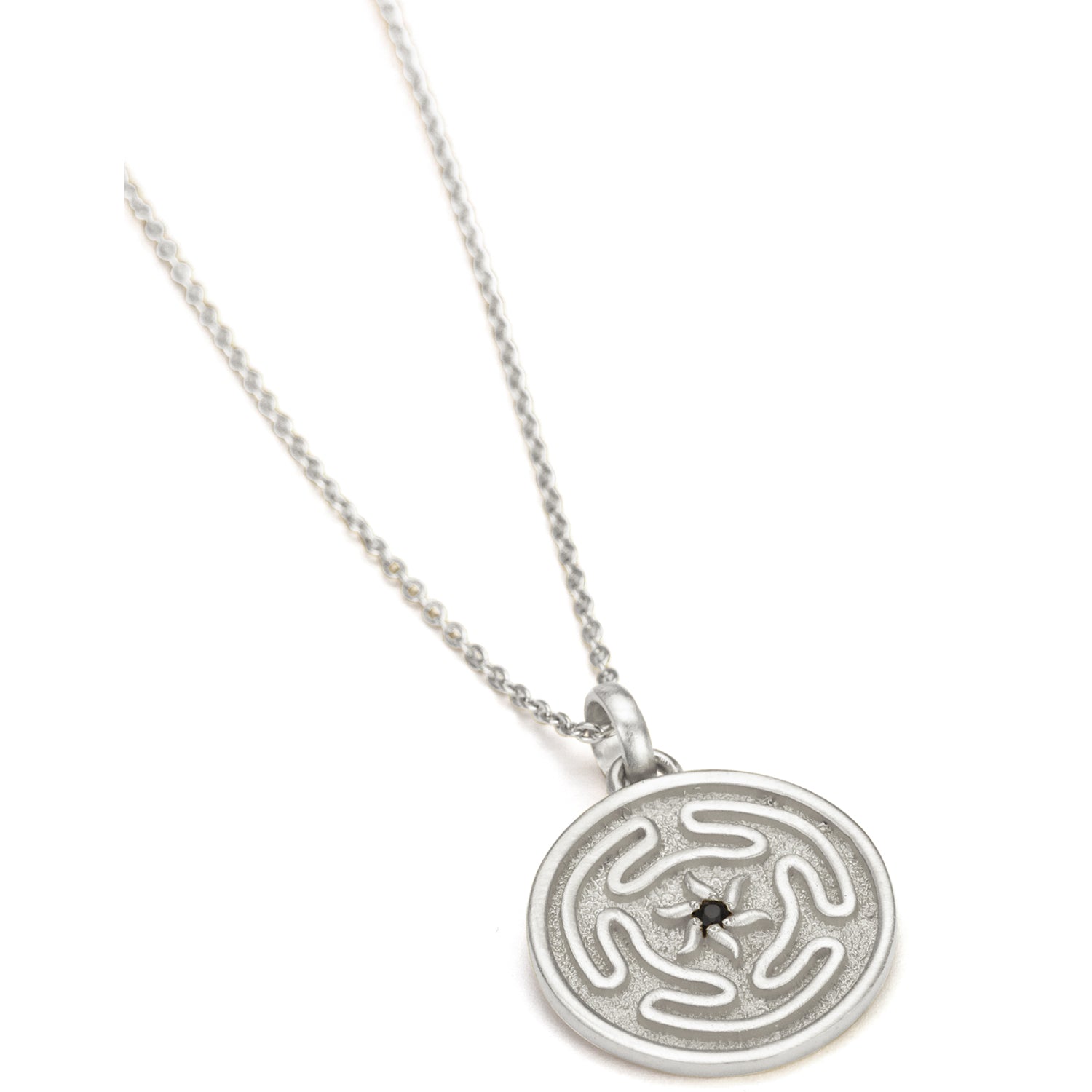 Hecate's wheel pendant with onyx made of high-quality sterling silver
