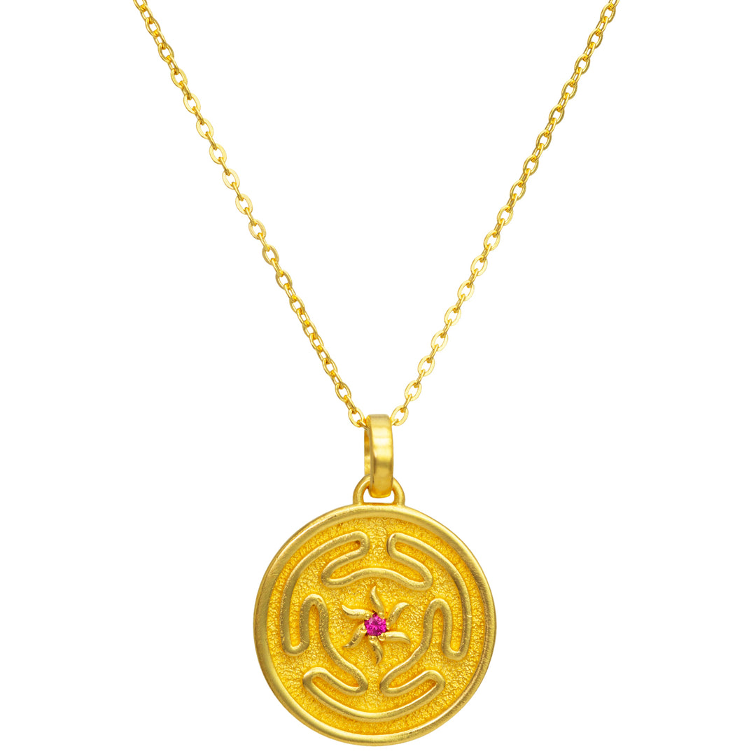Hekates Rad Anhänger mit Rubin aus hochwertig vergoldetem Sterling Silber