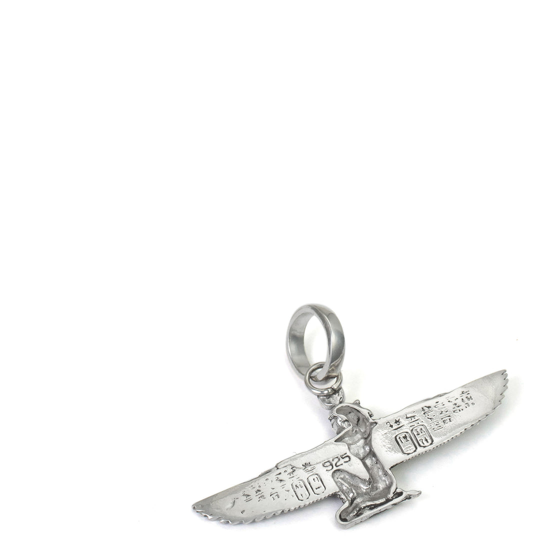 Detaillierte Rückseite vom silbernen Göttin Isis Anhänger mit Bergkristall von ETERNAL BLISS - Ägyptischer Schmuck
