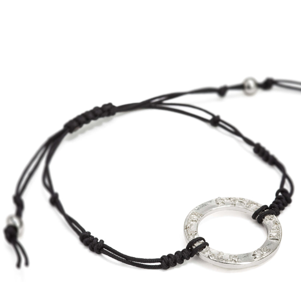 Tara Mantra Armband aus Sterling Silber und schwarzem, sehr stabilen Nylonband von ETERNAL BLISS
