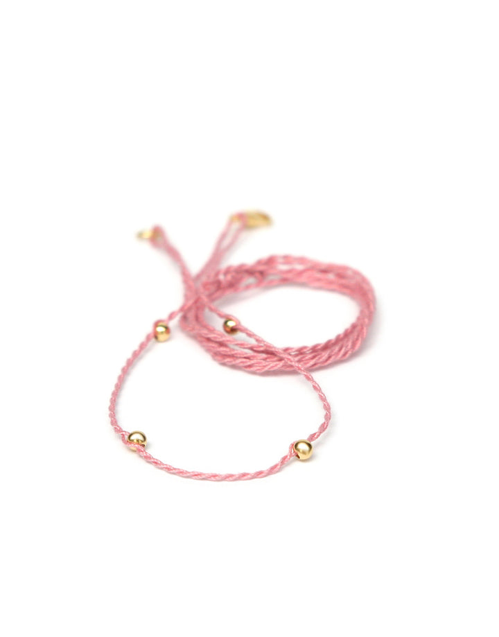 Halsband altrosa aus Baumwolle mit goldenen Perlen von ETERNAL BLISS