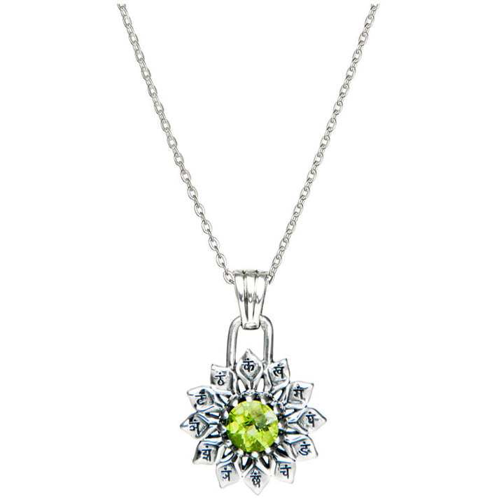 Heart chakra pendant with peridot silver